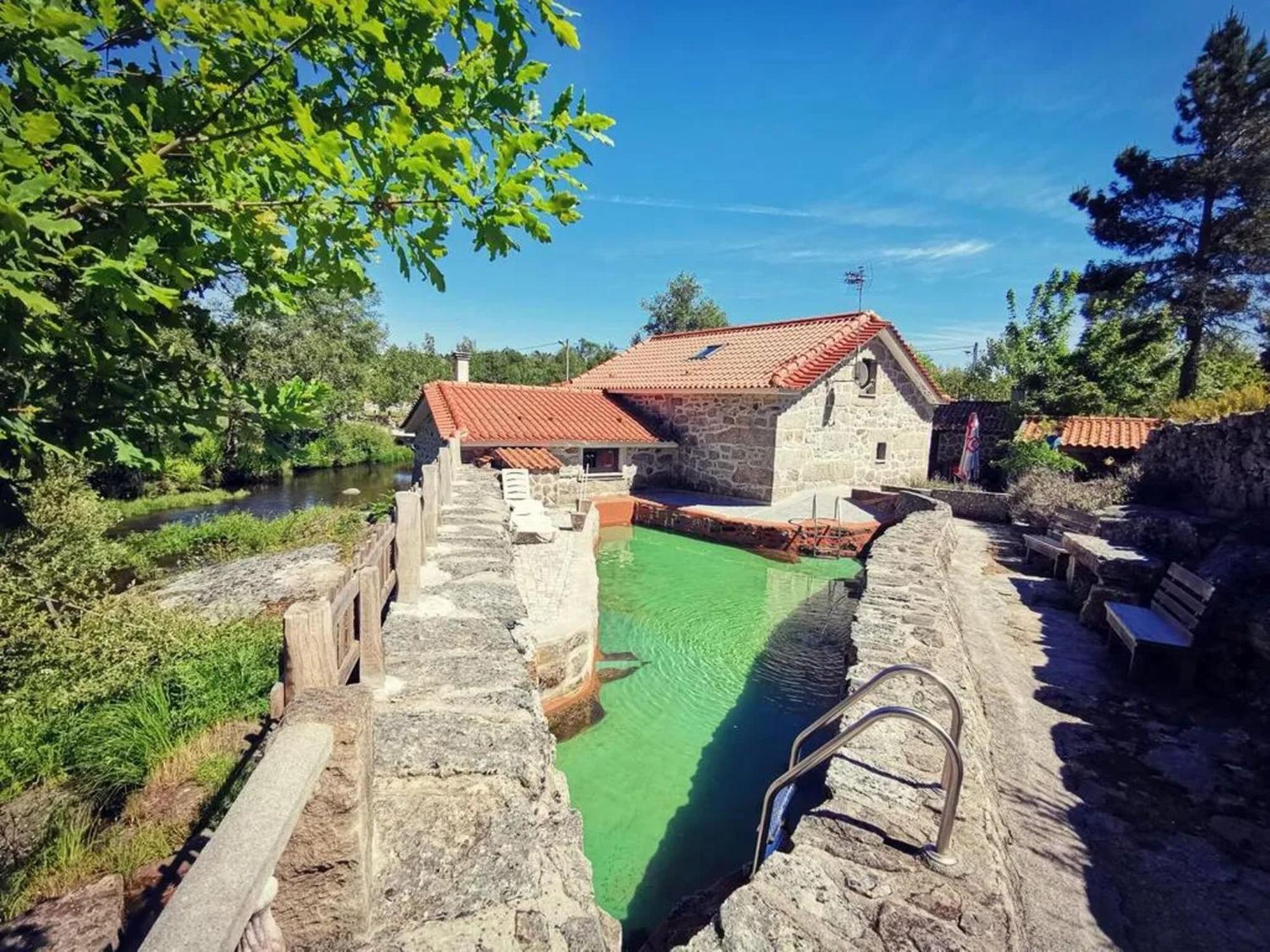 Charming Villa In Segoes With A Private Pool Kültér fotó